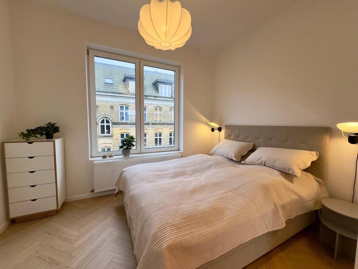 Stunning Premium Flat With Private Rooftop