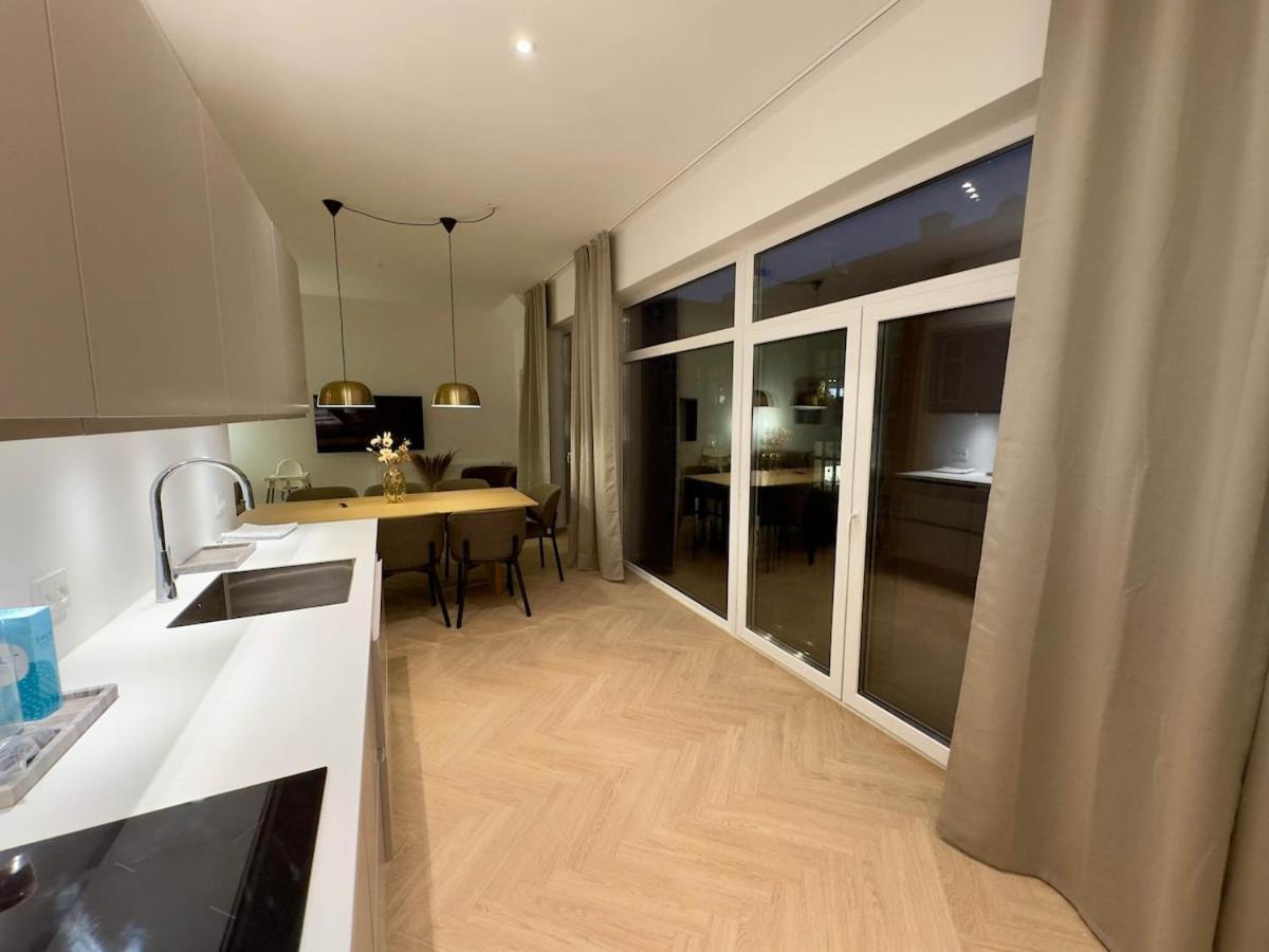 Apartment Stunning Premium Flat With Private Rooftop