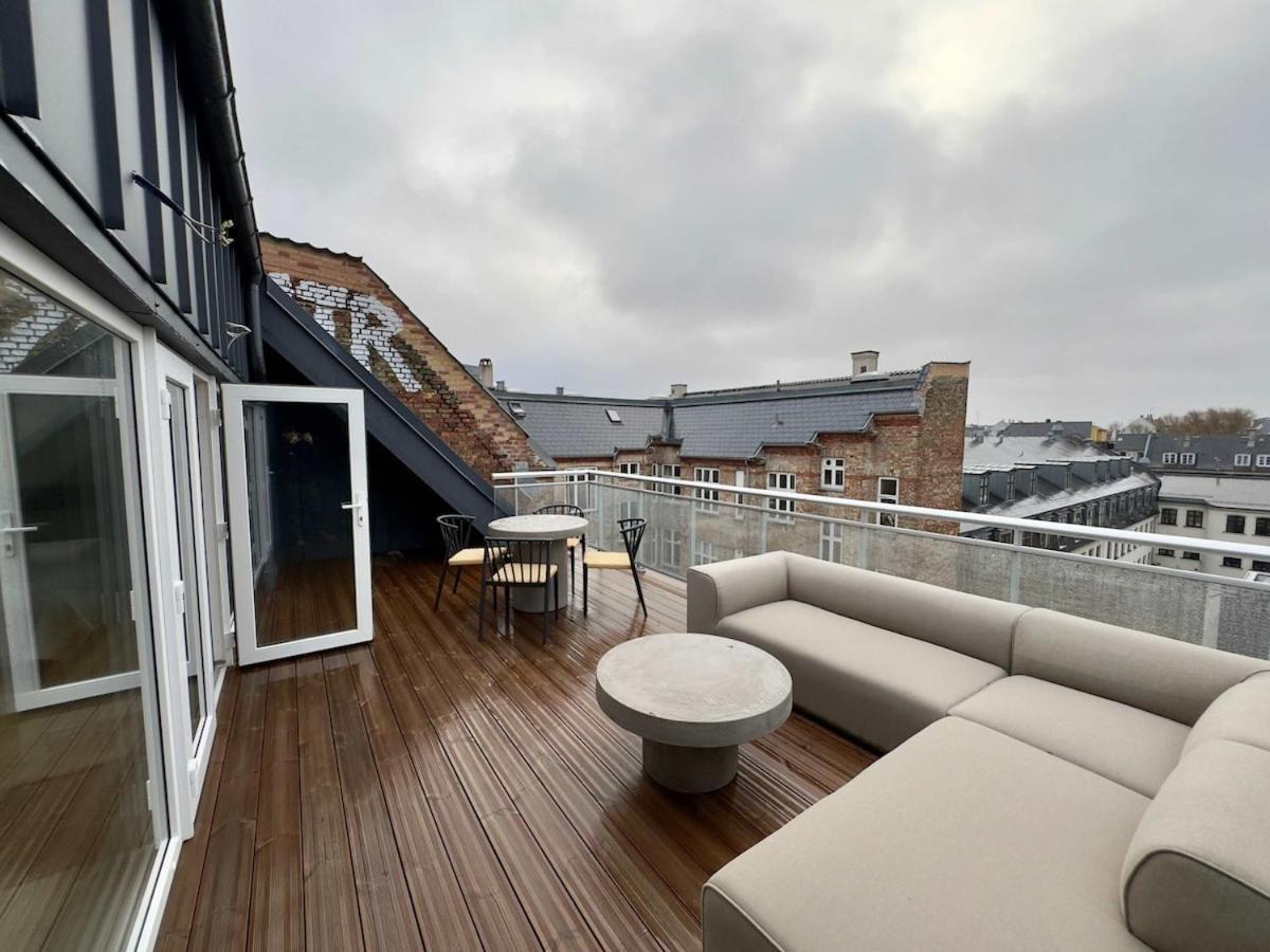 Apartment Stunning Premium Flat With Private Rooftop