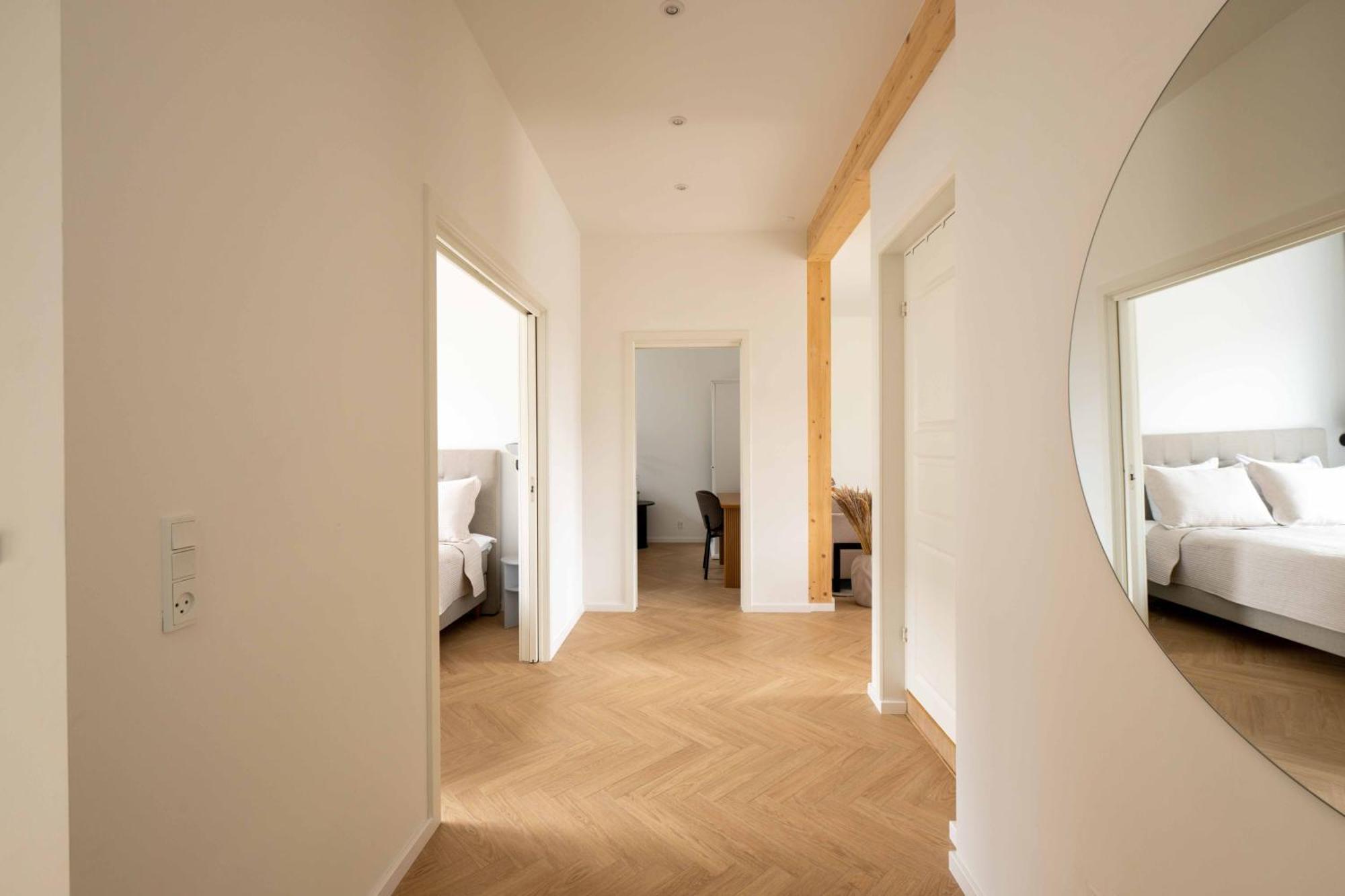 Stunning Premium With Private Rooftop Lejlighed *
